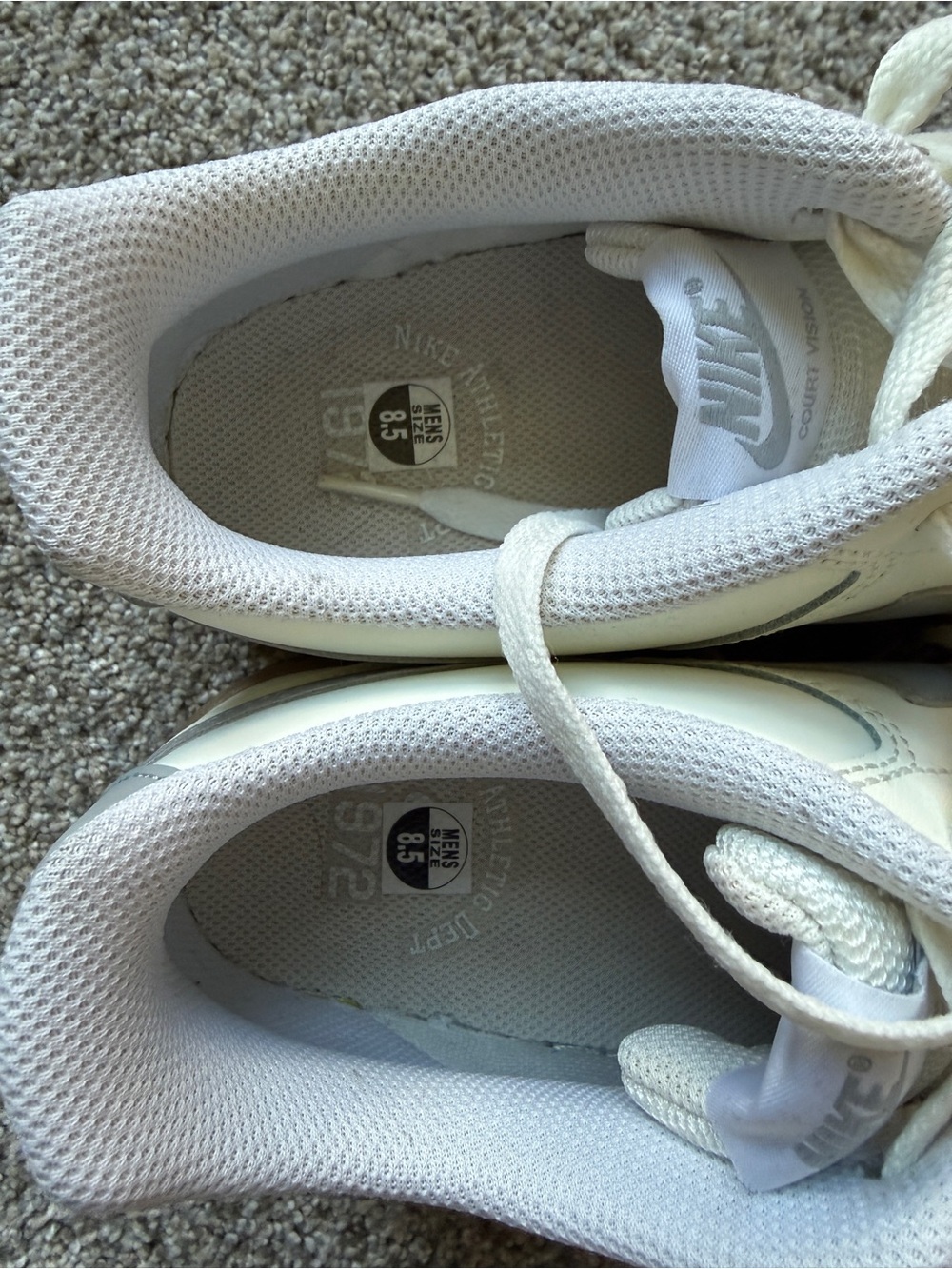 Nike Women’s Low-Top Sneakers in White, Gray Size 10 - Picture 8 of 12